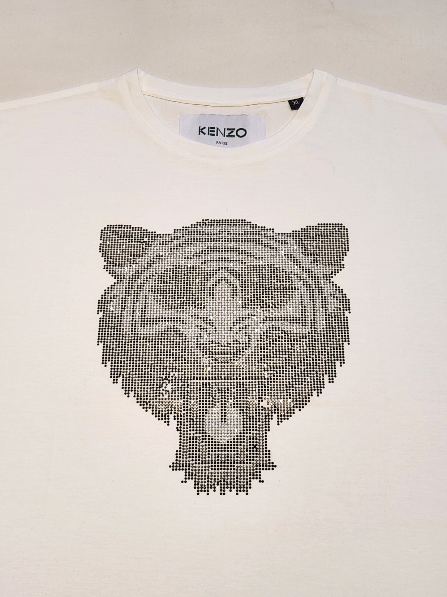 Kenzo ( White )