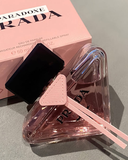 PRADA PARADOXE
